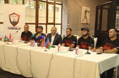 “Qəbələ” MMA döyüşçüləri ilə yeni müqavilə imzaladı
