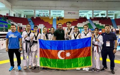 Taekvondoçularımız Türkiyədəki yarışın ilk günündə 4 qızıl medal qazanıblar