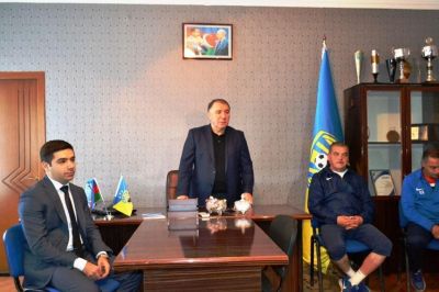 “Kəpəz”də iclas: İsgəndər Cavadov məşqçilərlə görüşdü