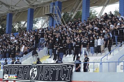 Azarkeşlər “Qarabağ” və “Neftçi”ni xərcə saldı