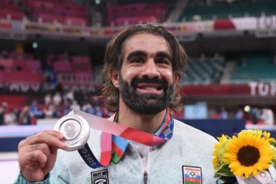 Rafael Ağayev kimdir?