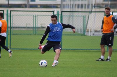 “Neftçi” “Kəpəz”lə oyuna hazırlaşır