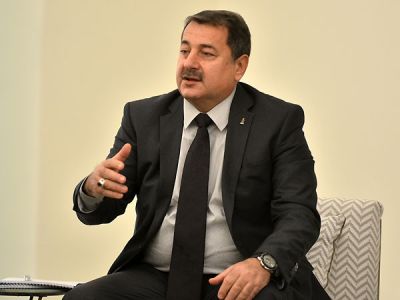 Vaqif Sadıqov: 
