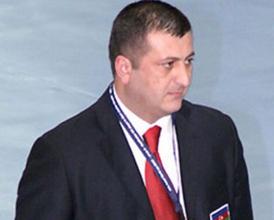 Zaur Axundov yenidən Futzal Federasiyasının prezidenti seçildi