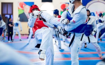 Azərbaycan taekvondoçularının iştirakı ilə açıq dairəvi döyüş məşqləri keçirilib