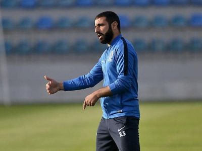 Rəşad Sadıqov milliyə 26 futbolçu dəvət etdi