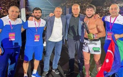 Tofiq Musayev nokautla qalib gəldi