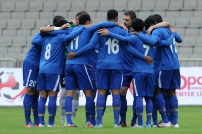 Vaqif Sadıqov tacik futbolçudan imtina etdi