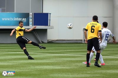 Paraqvaylı futbolçu Azərbaycana qayıdır?