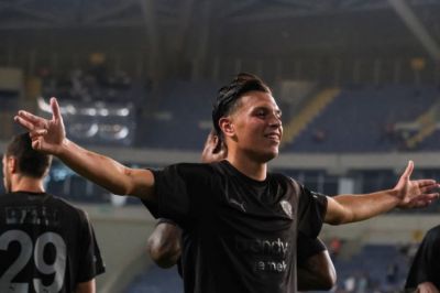 Renat Superliqada növbəti qolunu vurdu